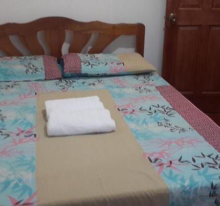 אל נידו Thea Anrie Inn מראה חיצוני תמונה